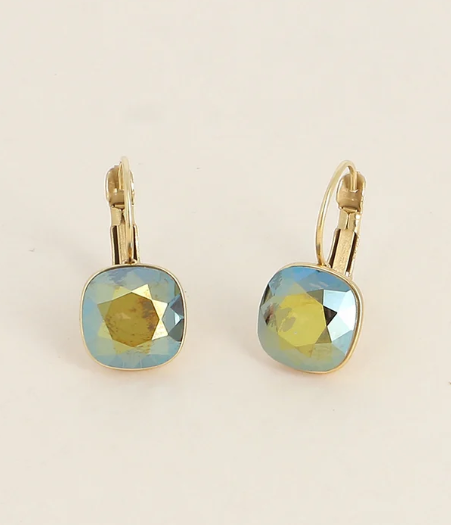 Précommande Boucles d'oreilles avec  cristal de Swarovski carré BEA