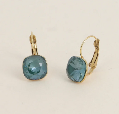 Précommande Boucles d'oreilles avec  cristal de Swarovski carré BEA