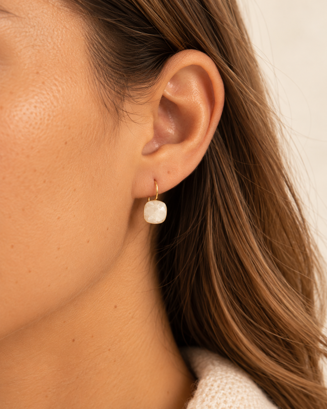 Précommande Boucles d'oreilles avec  cristal de Swarovski carré BEA