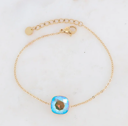Précommande Bracelet avec pendentif carré en cristal de Swarovski BEA