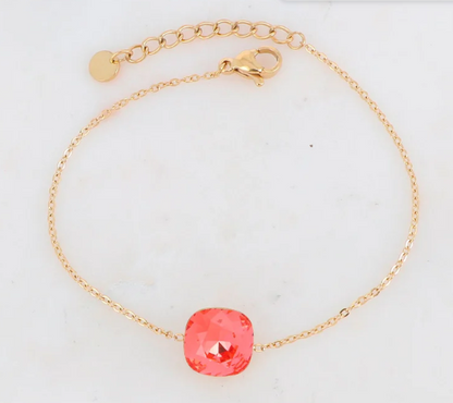 Précommande Bracelet avec pendentif carré en cristal de Swarovski BEA