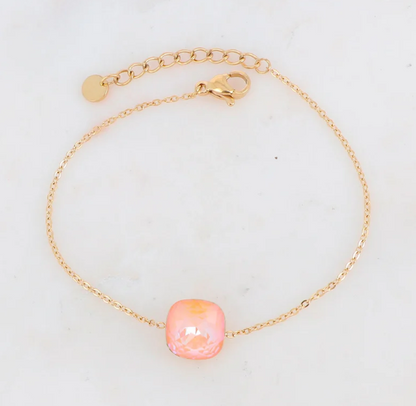 Précommande Bracelet avec pendentif carré en cristal de Swarovski BEA