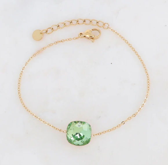 Précommande Bracelet avec pendentif carré en cristal de Swarovski BEA