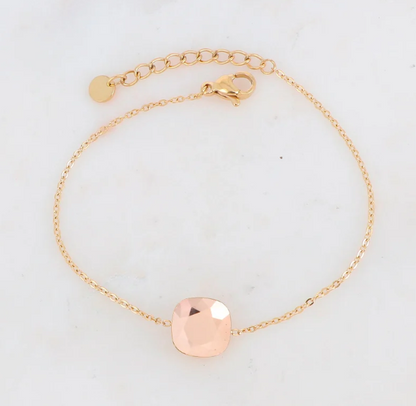 Précommande Bracelet avec pendentif carré en cristal de Swarovski BEA