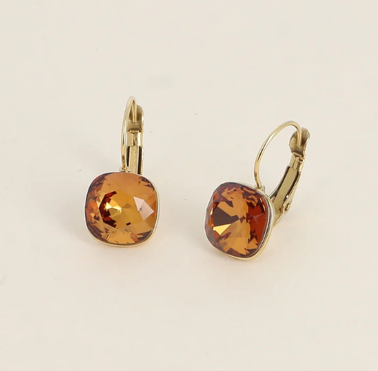 Précommande Boucles d'oreilles avec  cristal de Swarovski carré BEA