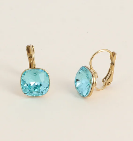 Précommande Boucles d'oreilles avec  cristal de Swarovski carré BEA