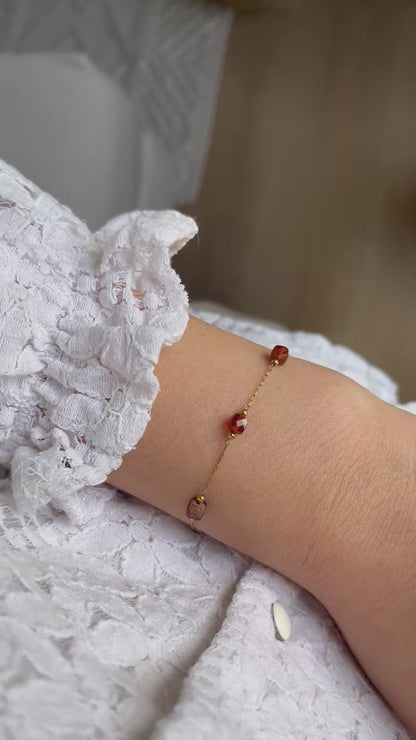 Bracelet avec pierres naturelles Grenat ISEULT